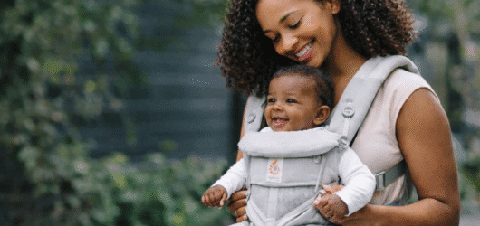 Front Facing Baby Carrier: When It’s Safe and When to Skip